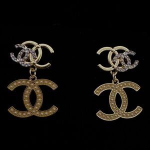 CHANEL PEARL & CRYSTAL EARRINGS